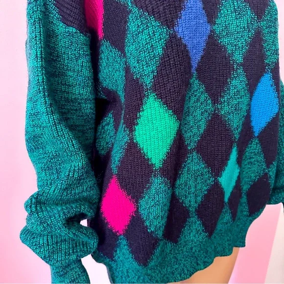 Vintage Women's XL Grunge 90's Green and Pink Argyle Sweater - Picture 2 of 8